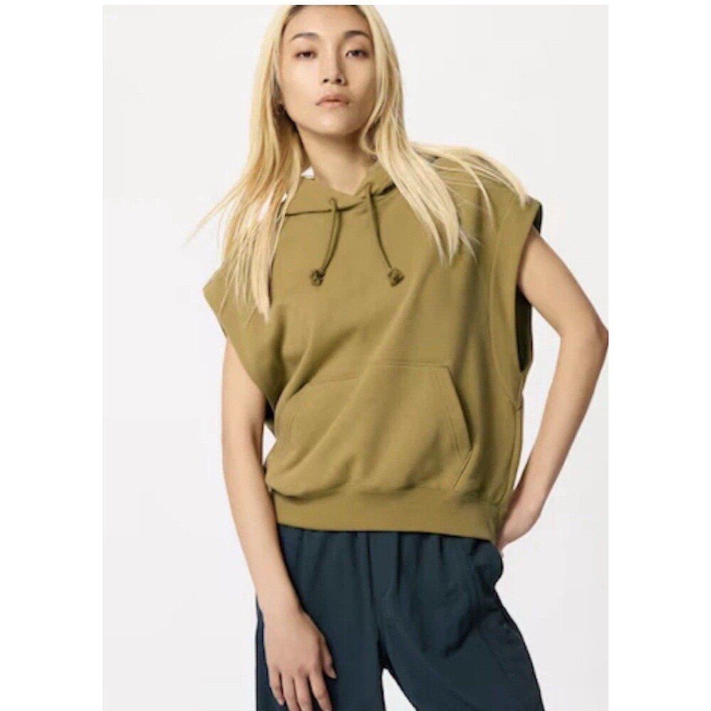 Uniqlo SWEAT SLEEVELESS HOODIE Tan Yellow Boxy Sweatshirt Top